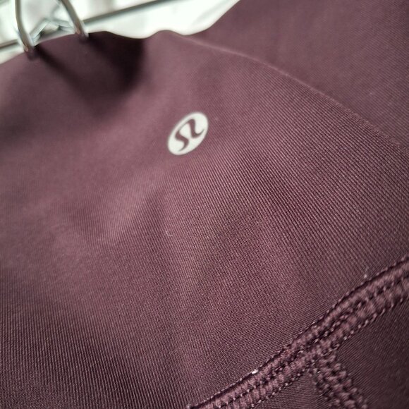 Lululemon 25" length Leggings - Picture 3 of 6